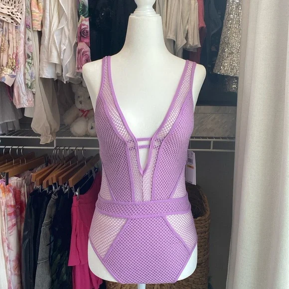 NEW Becca Plunge Metallic Mesh Swimsuit - Picture 4 of 9